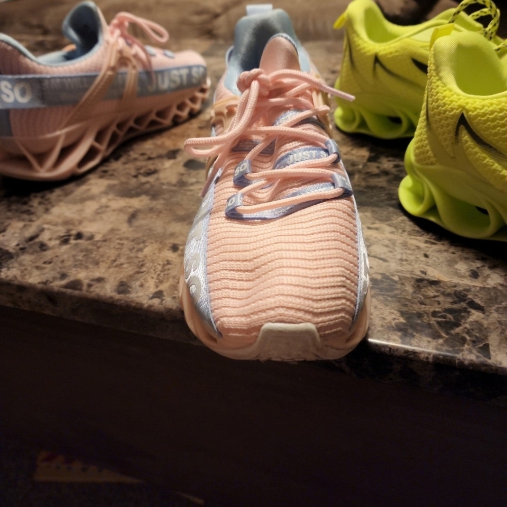 Brand new soso shoes
